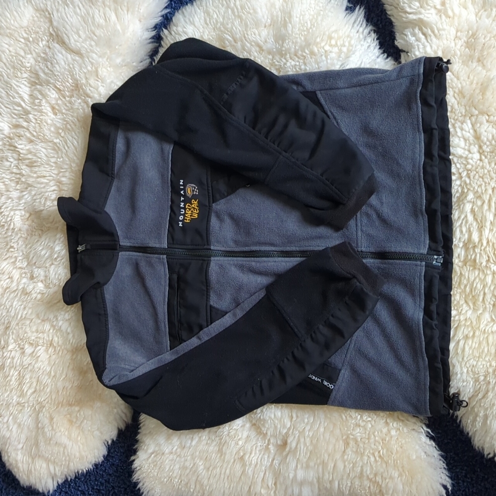 Mountain Hardwear Wind stopper Fleece Jacket.